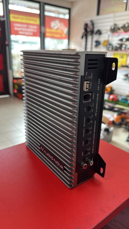 Авто усилитель Audio-technica AA1.600