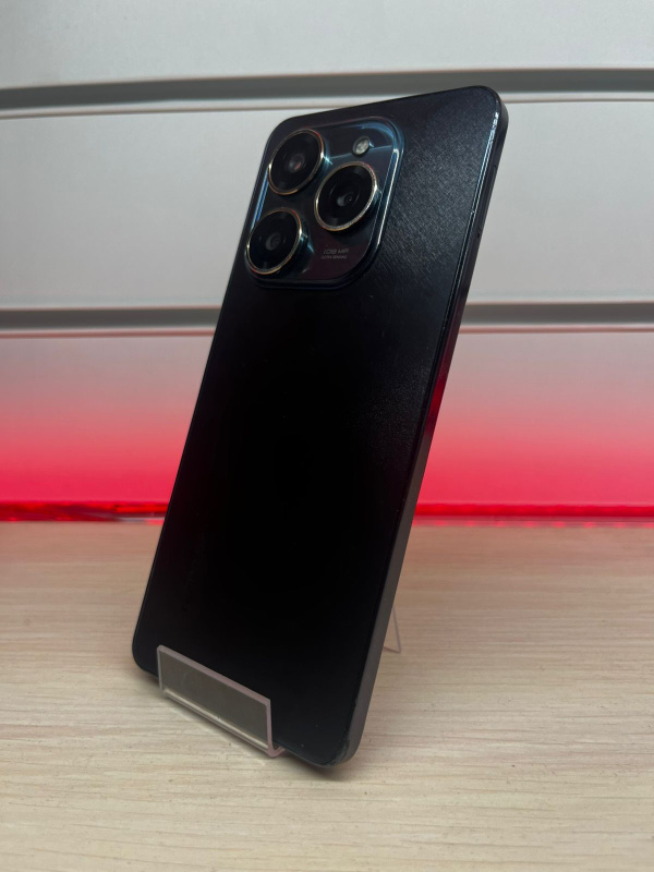Мобильный телефон Tecno Spark 20 Pro