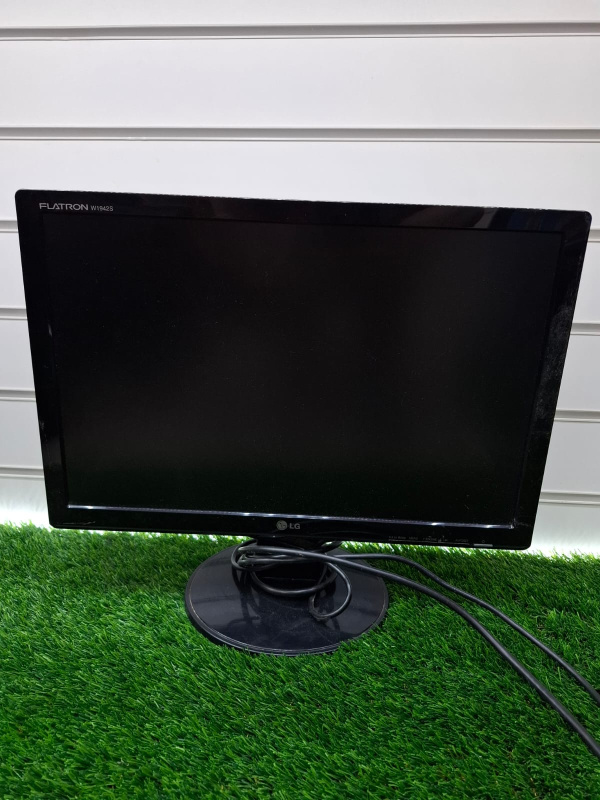 Монитор LG Flatron W1942S