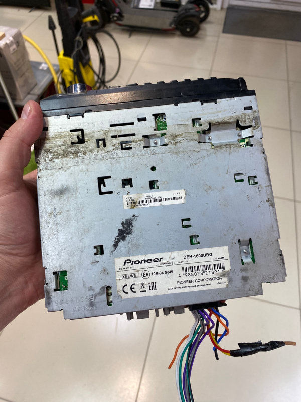 Автомагнитола Pioneer DEH-1600UBG