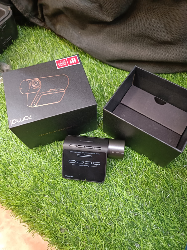 Видеорегистратор Xiaomi 70 mai