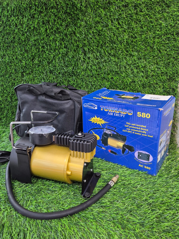 Авто аксессуар Автокомпрессор Tornado AC 580