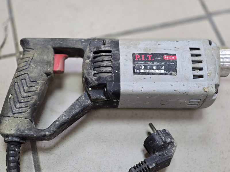 Вибратор для бетона P.I.T. P31035