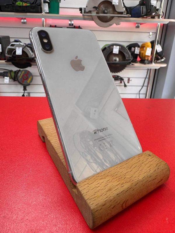 Мобильный телефон Apple iPhone X