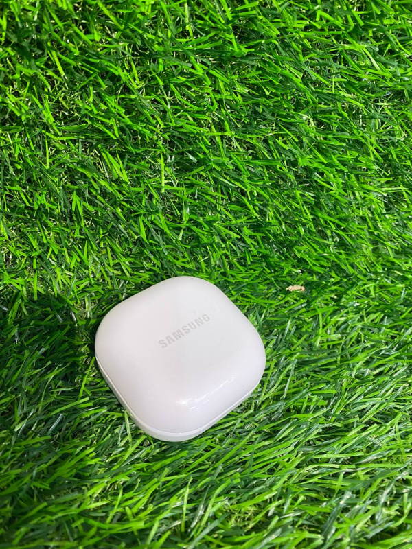 Наушники Samsung SMR400N
