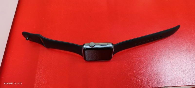 Часы наручные Apple A1554