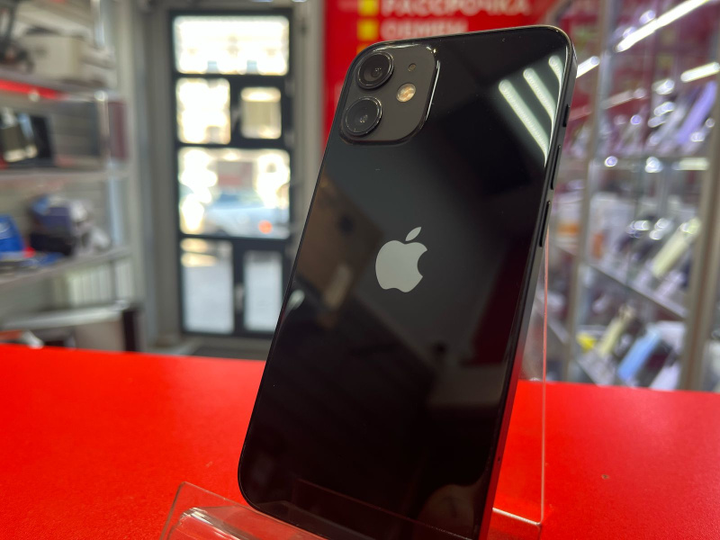 Мобильный телефон Apple iPhone 12 Mini