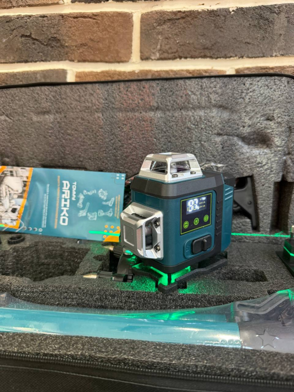 Лазерный уровень Makita 4D