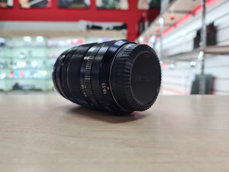 Объектив Fujifilm XF 18-55mm f/2.8-4 R LM OIS