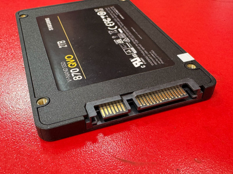 Жесткий диск 870qvo Samsung SV4012H