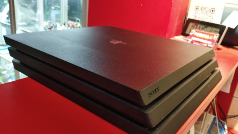 Игровая приставка PlayStation Series 4 pro