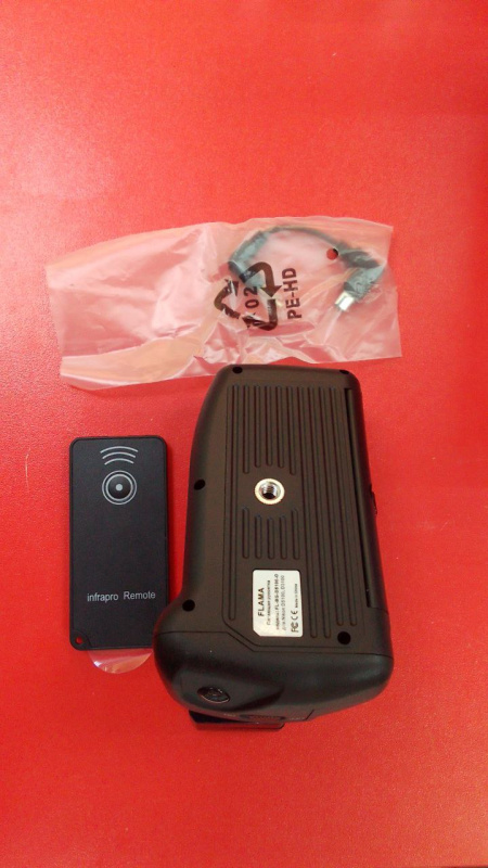 - Flama Питающая рукоятка для Nicon D5100,D3100