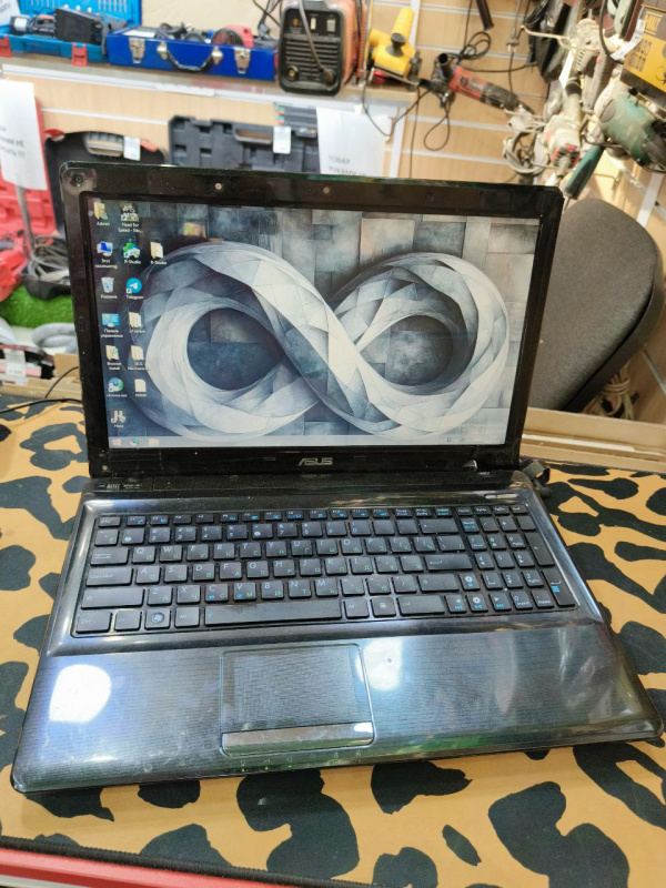 Ноутбук ASUS a 52d