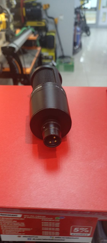 Микрофон Audio-technica AT2020