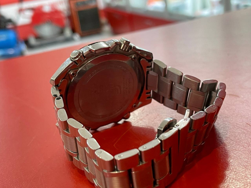 Часы наручные Casio Edifice EQS-500