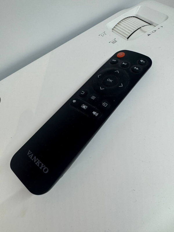 Проектор Vankyo performance v630w