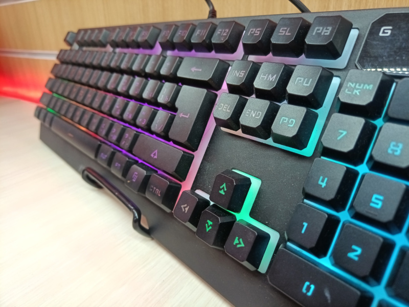 Клавиатура Bloody B140N