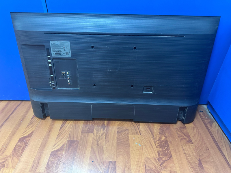 Телевизор Samsung UE43T5370AU