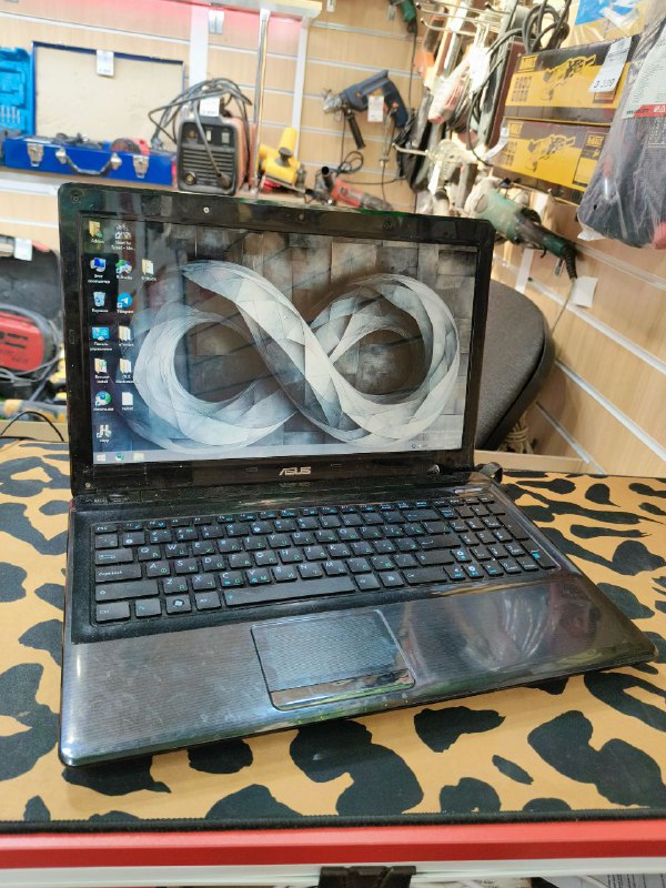 Ноутбук ASUS a 52d