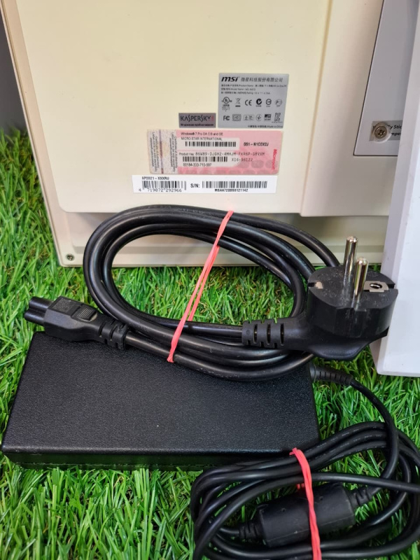 Моноблок MSI MS-AA72