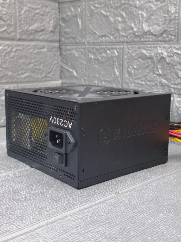 Блок питания Xilence XP550R7 550W