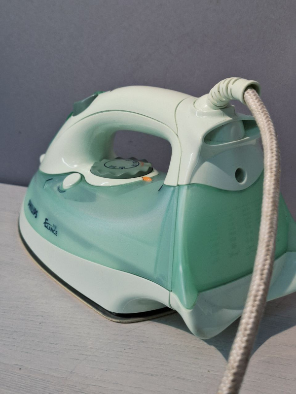 Утюг Philips Elance 3100