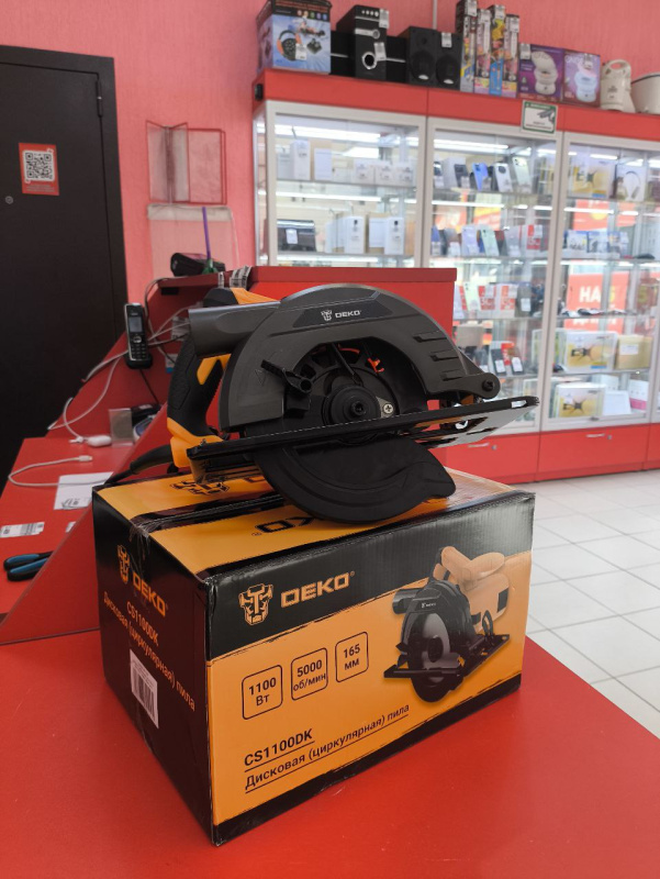 Циркулярная пила Deko CS1100DK