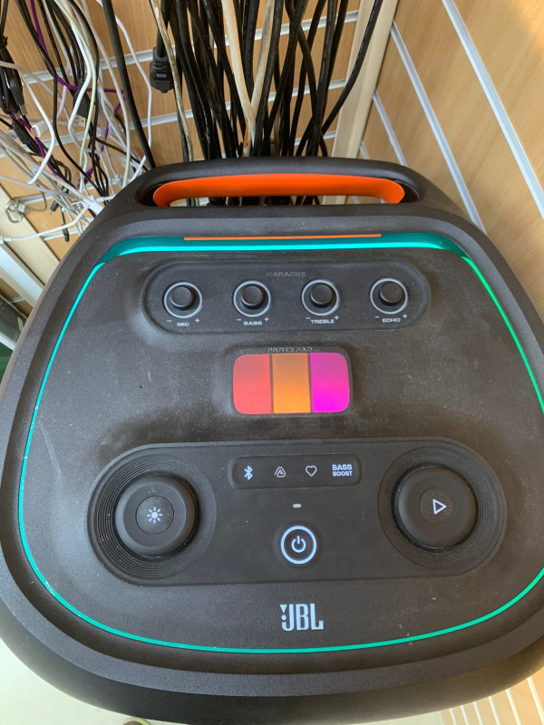 Колонки партативная  JBL PartyBox Ultimate 1100вт