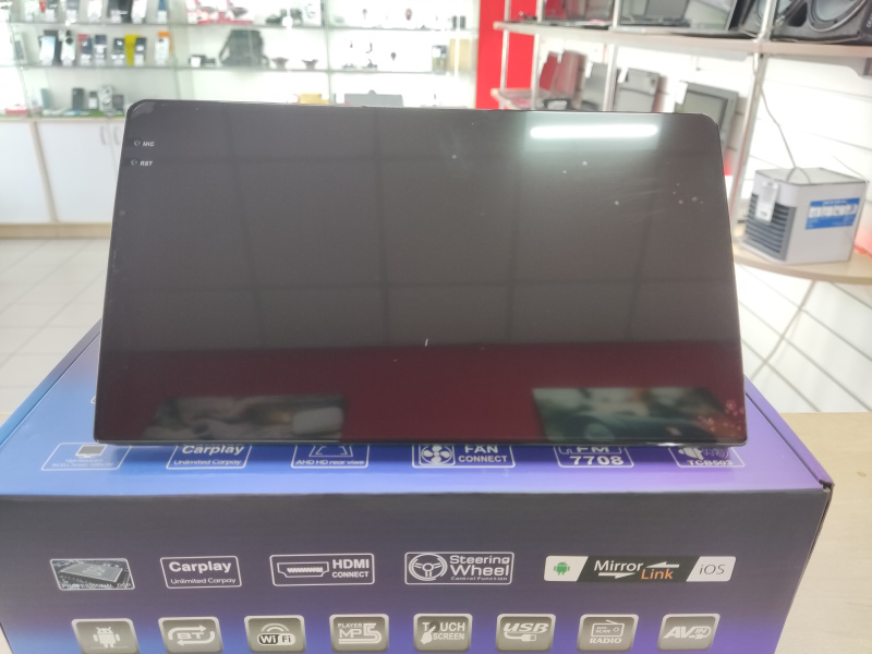 Автомагнитола  9 4/64 Qled