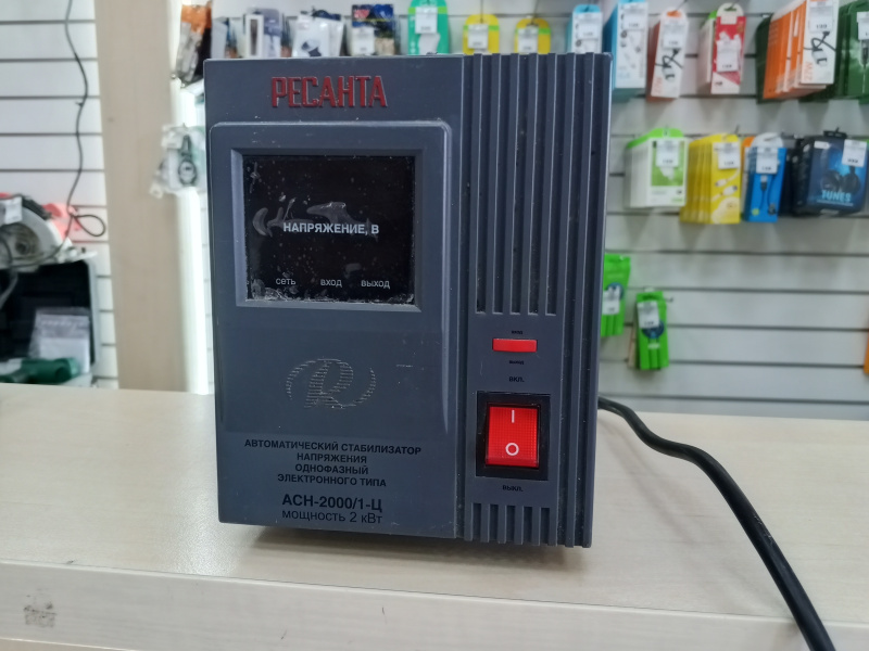 Стабилизатор напряжения ресанта Ресанта АСН-2000/1Ц