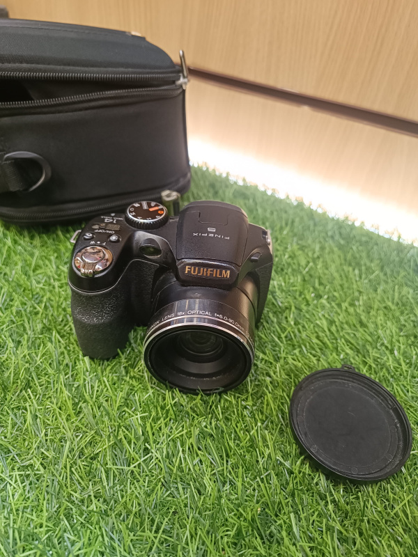 Фотоаппарат Fujifilm s2800hd