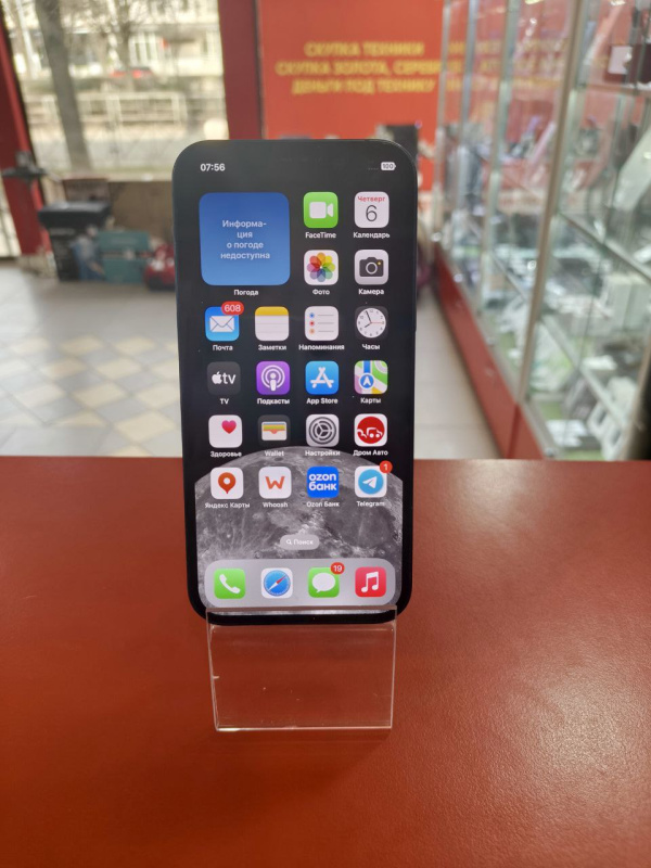 Мобильный телефон Apple iPhone 12