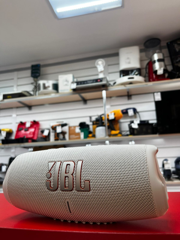 Колонки колонка JBL chrge 5