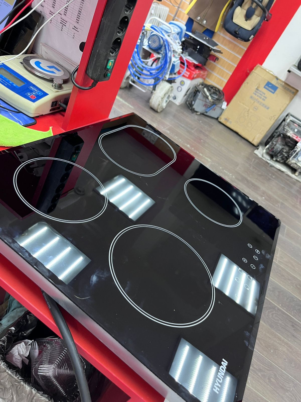 Плита Hyundai HHI 6755 DG