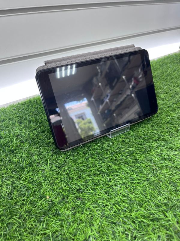 Планшет Digma Optima 8250C