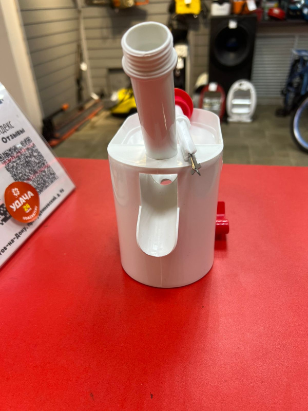 Удалитель косточек Vetta  Eco