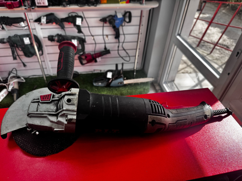Болгарка P.I.T. PWS180-C1